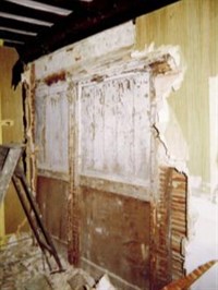 Uncovering the oak screen, dating from c.1240